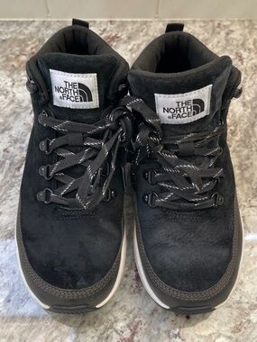 The North Face Women’s Boots  7